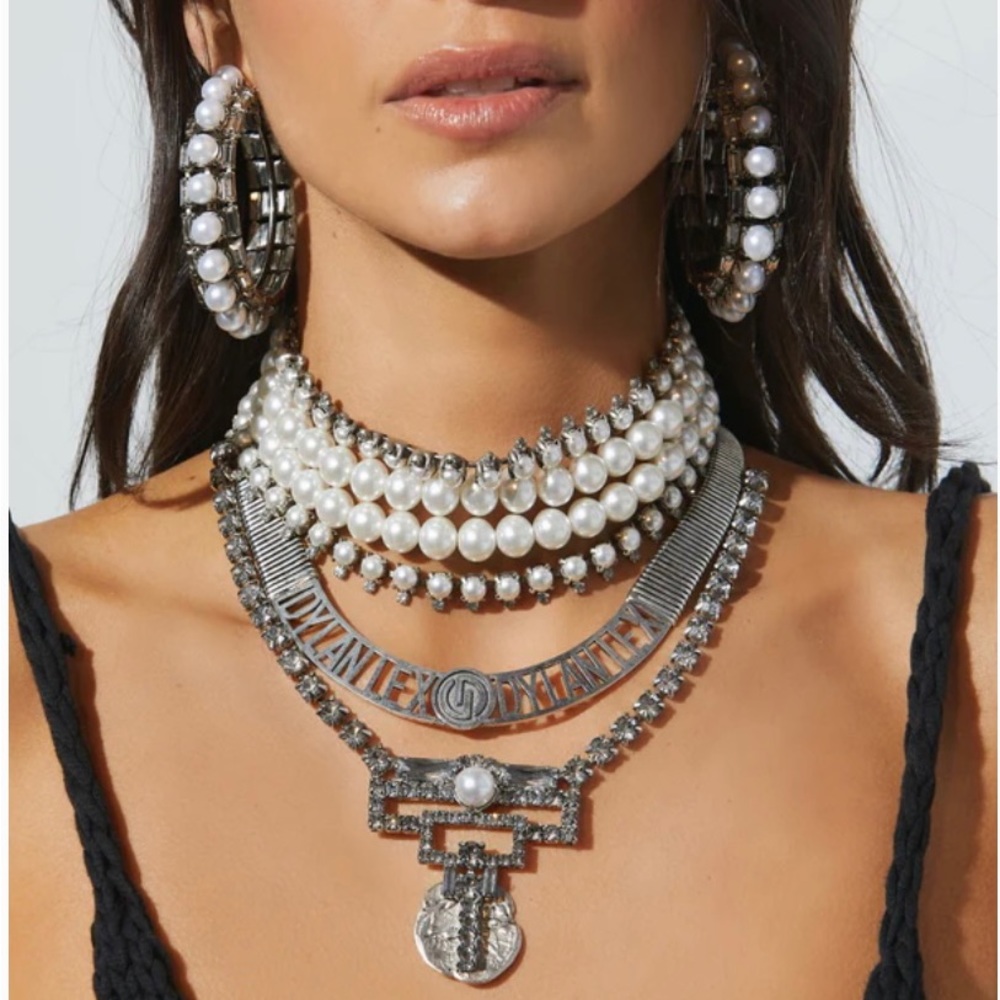 quinn necklace dylanlex, new, sold out on the official website